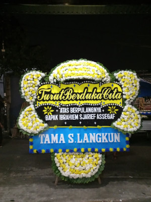 Papan Bunga Duka di Sidorejo Lor